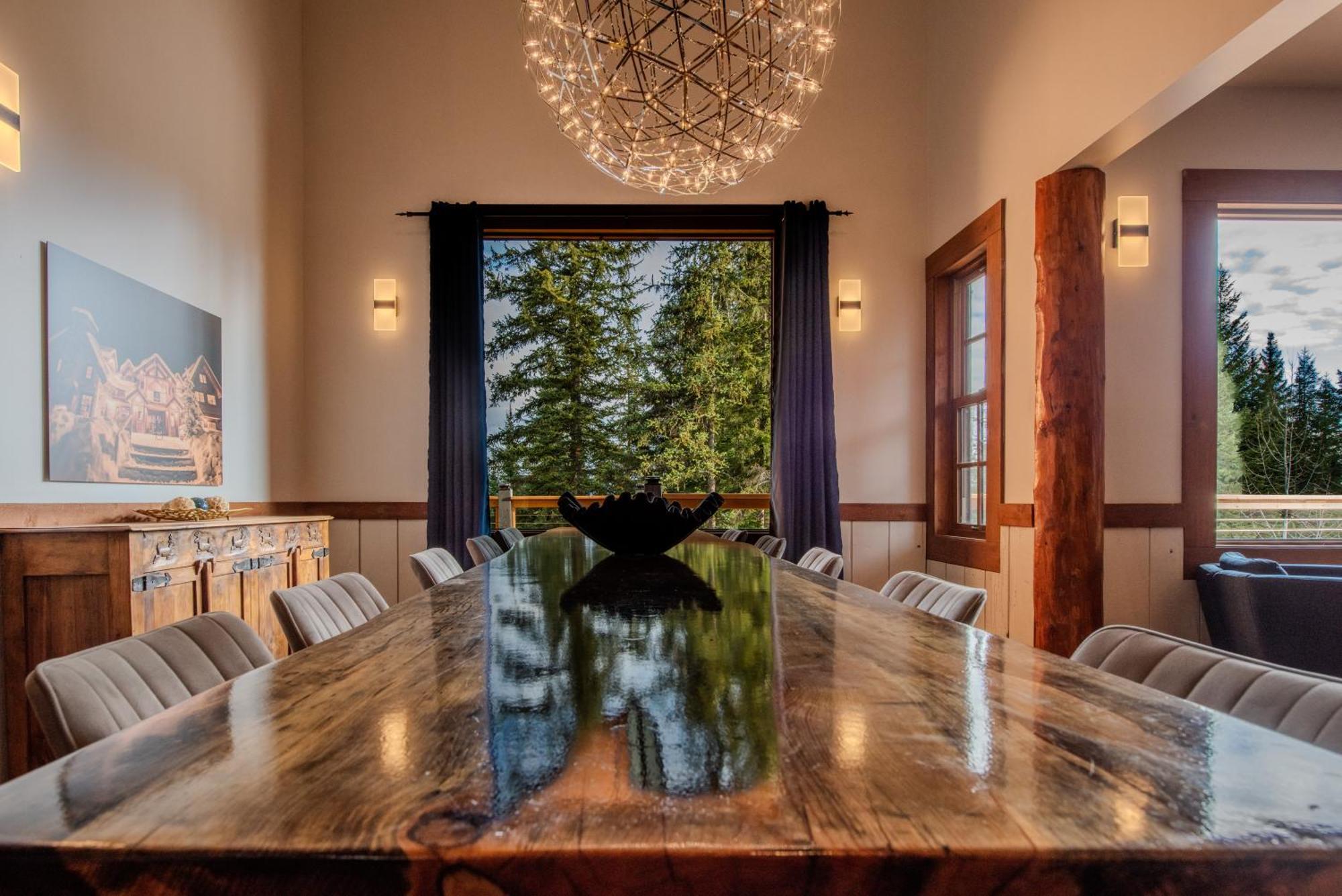 Winston Lodge Golden Dış mekan fotoğraf
